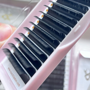 Individual Lashes Wispy Eyelash Extensions Ultra Matte Dark Black 0.05mm Mink Volume Eyelash Extensions Trays